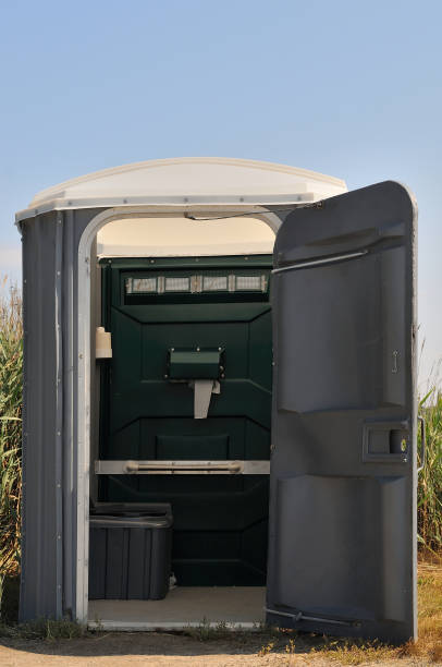 Best Portable restroom solutions  in Mount Vernon, MD